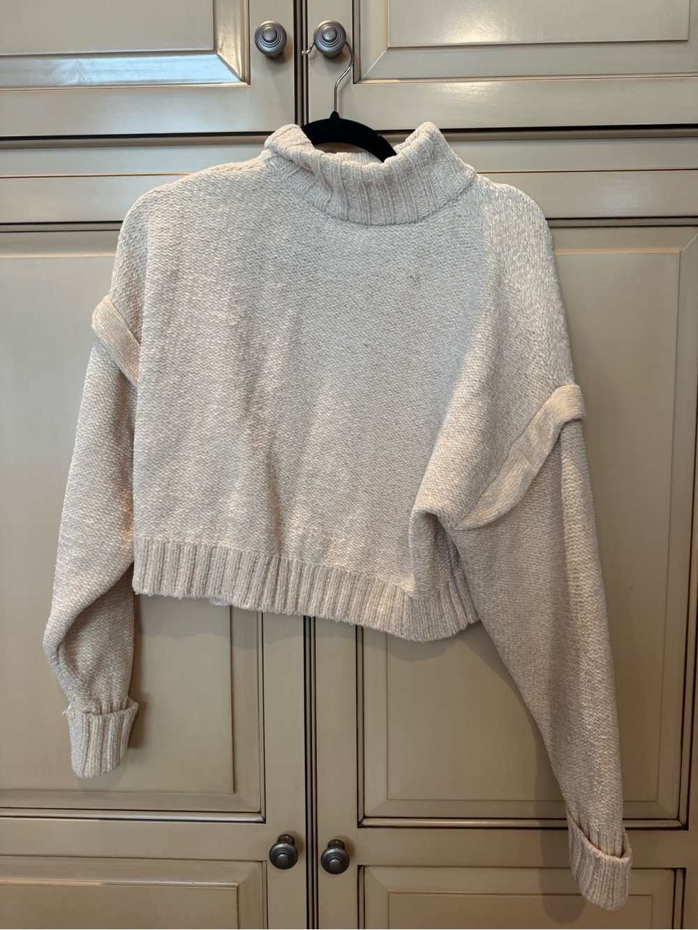 Urban Outfitters Cream Cropped Turtleneck Sweater